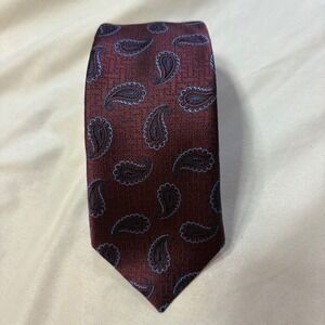 Jos A Bank Signature‎ Collection Burgundy Paisley Silk Necktie Men